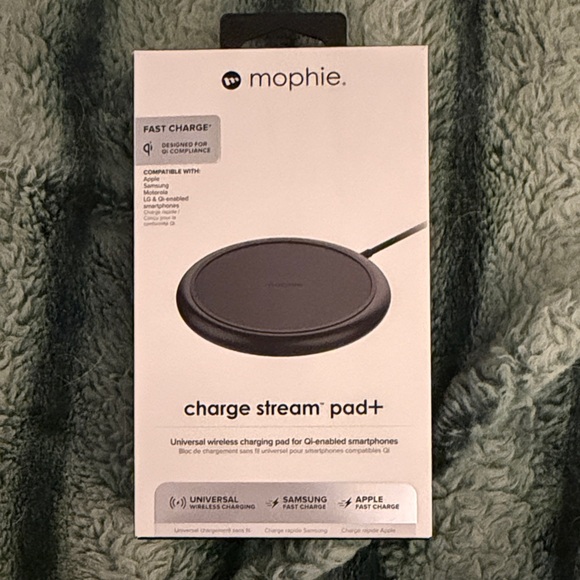 mophie Other - mophie Charge Stream Pad+ Wireless Charging Pad - Black